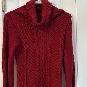Beautiful burgundy long sweater approximately size 6, no label unbranded